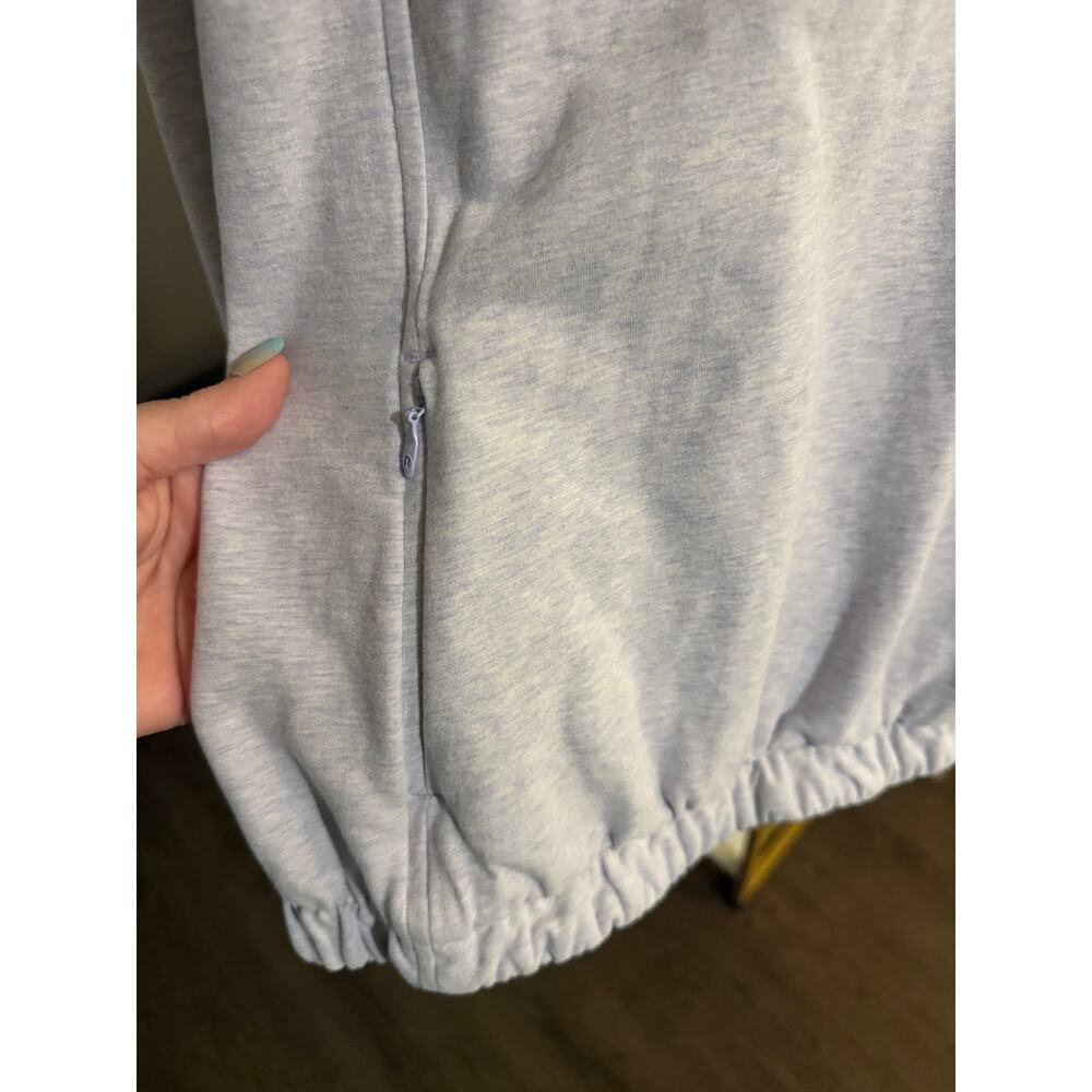 lululemon pullover - Picture 2 of 7